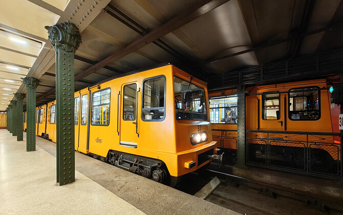 Budapest Metro Lines and Stations